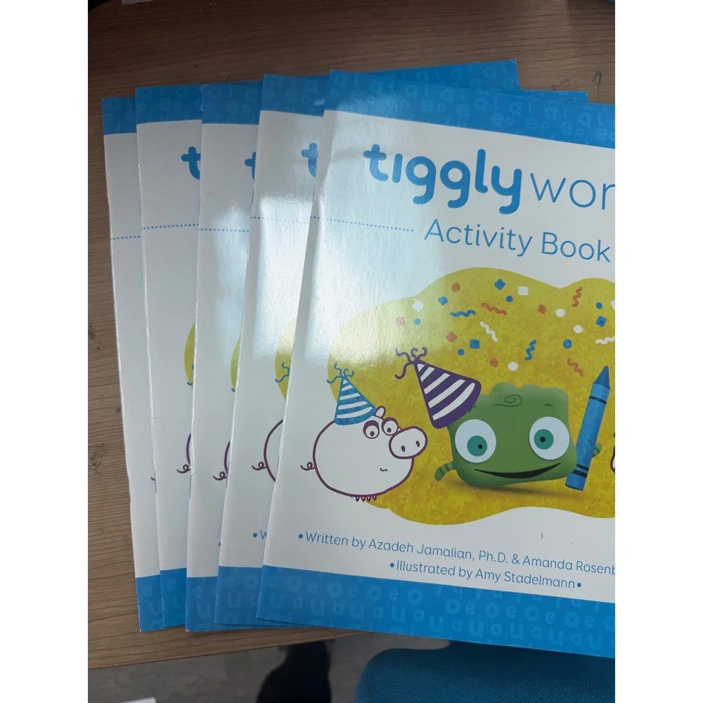 Tiggly Words Interactive Learning Set Vowels‎ Teacher Handbook Journals Case